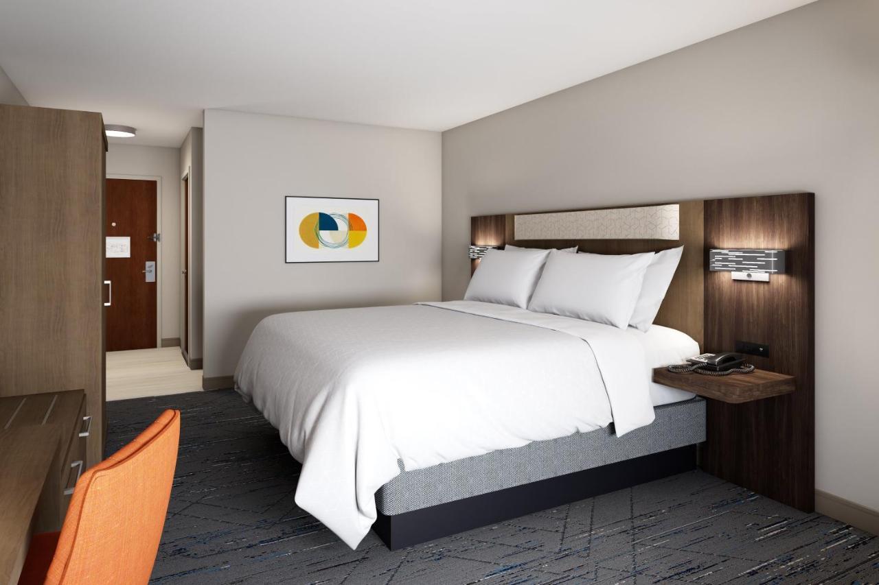 Express - By Ihg Hotel 3*